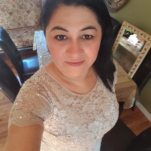 Meet your Posher, Magaly